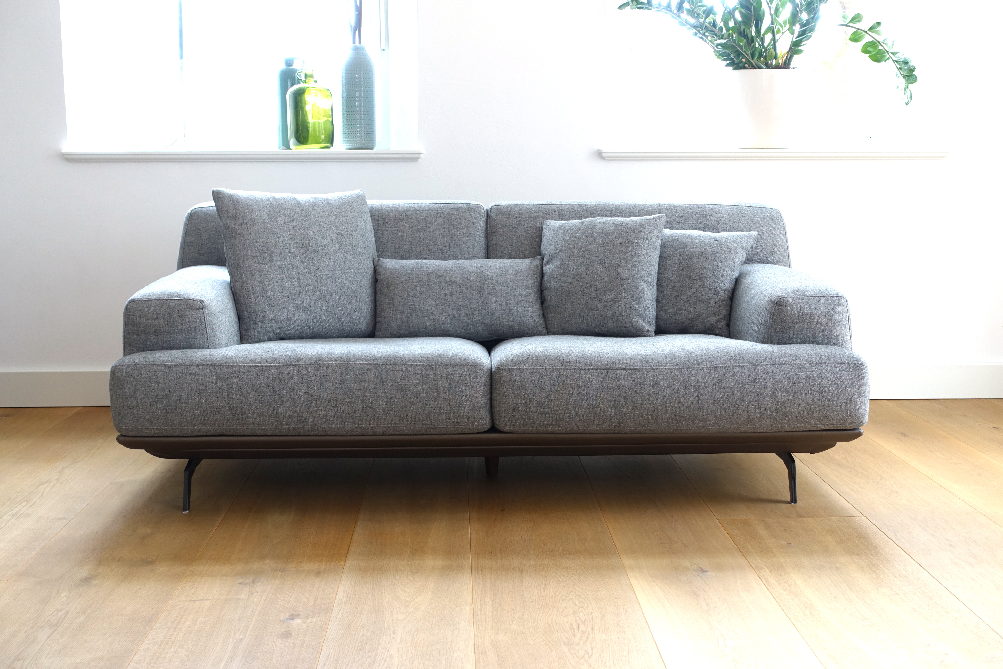 (2-Sitzer), zerlegbar, Kissen, Daunenfederfüllung, Sofa - MY CAGUSTO® CAGUSTO Webstoff 4 | Design LENDUM modernes MY HOME. m. Grau, Sitzkissen